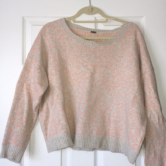 Free People Sweaters - Free people cheetah print sweater